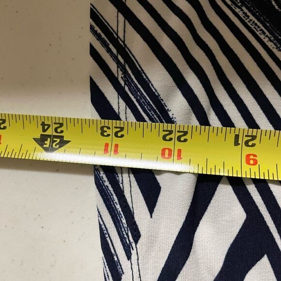 Jones studio blue and white striped blouse - Picture 7 of 8